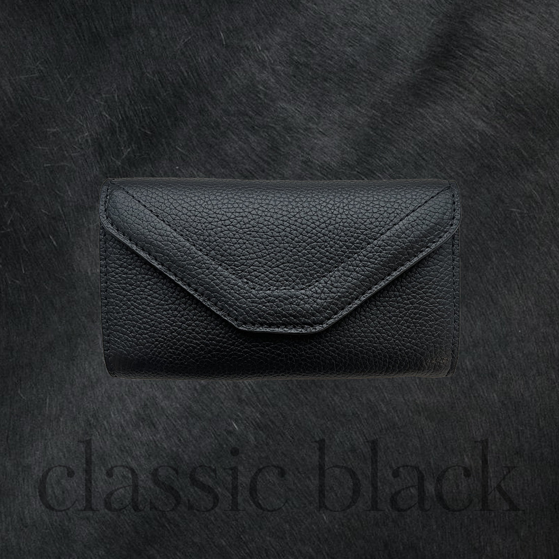 	
classic black belt bag